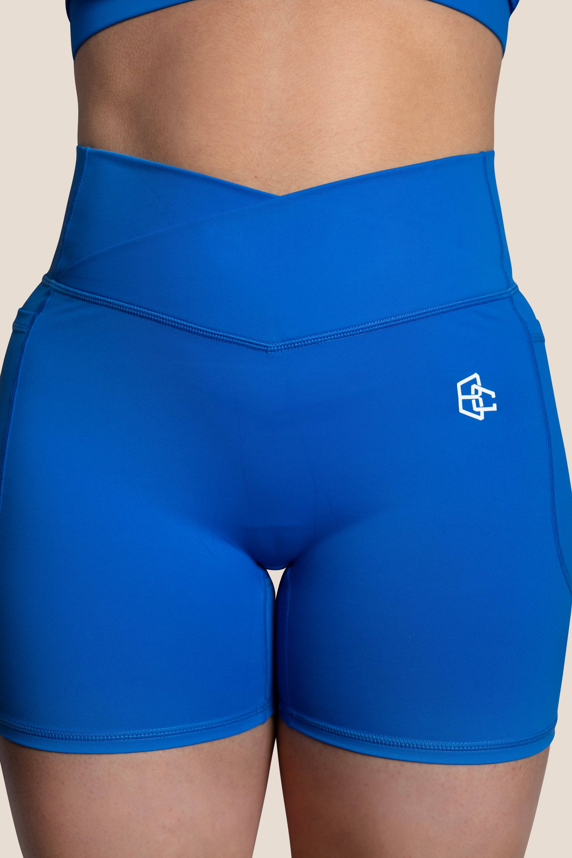 Leggin_Corto_V-Shape_Bolsillo_AZUL_2