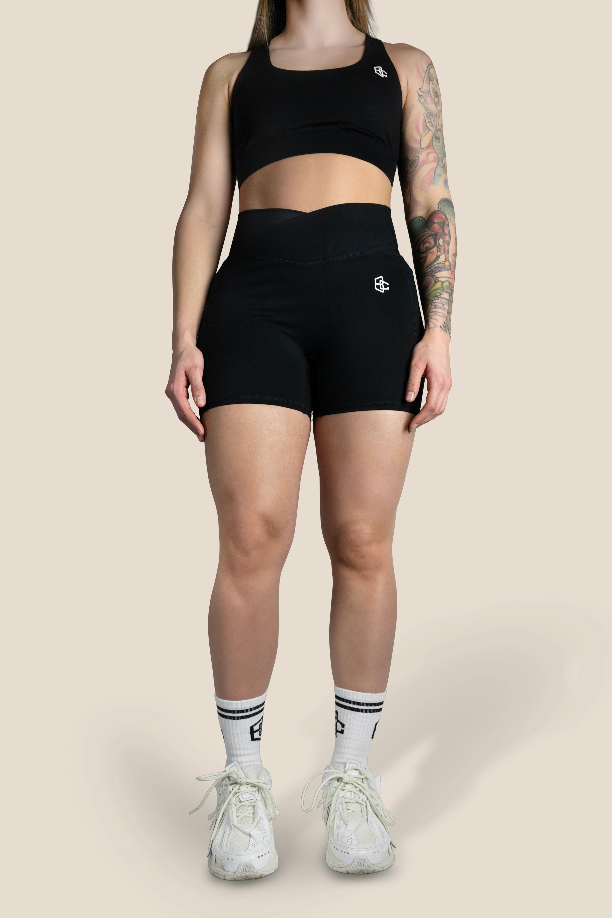 Leggin Corto V-Shape Bolsillo NEGRO 
