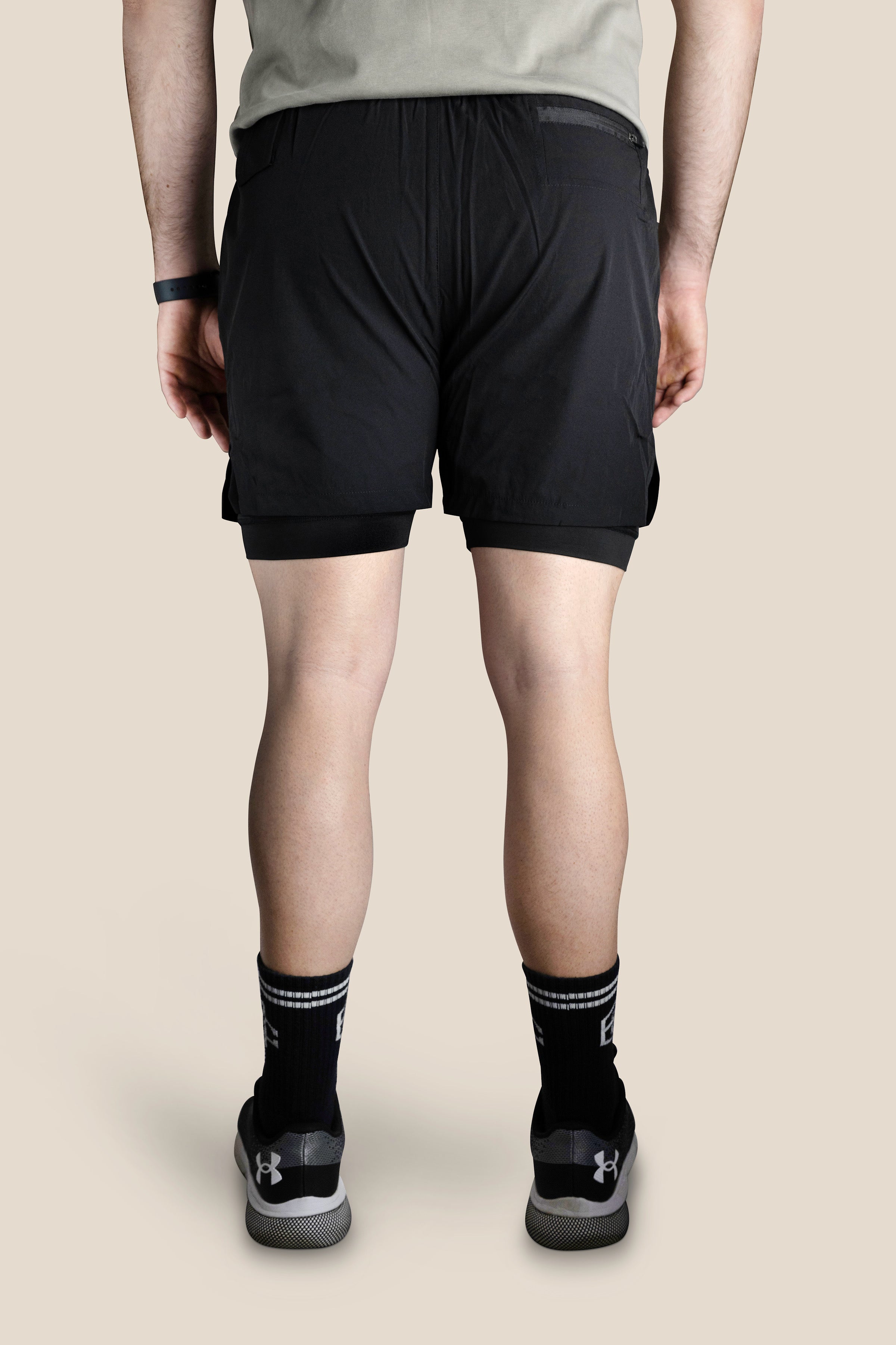 SHORTS_NEGRO_2